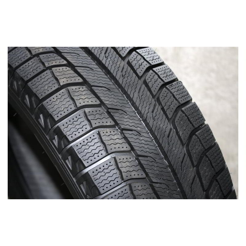 Michelin x ice 3 r17. Michelin x-Ice 2. Michelin x-Ice xi2. Latitude x-Ice xi2. Michelin Latitude x-Ice xi2.